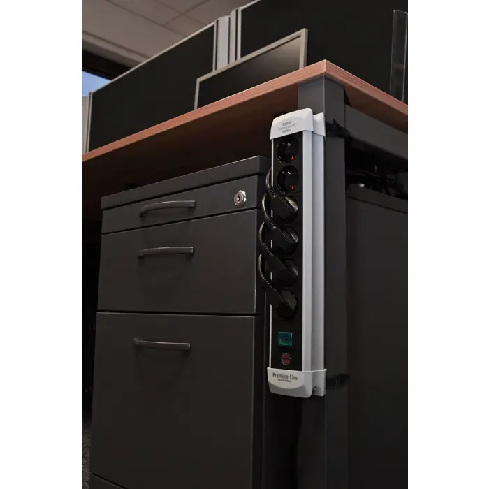 Brennenstuhl Premium black S 8x