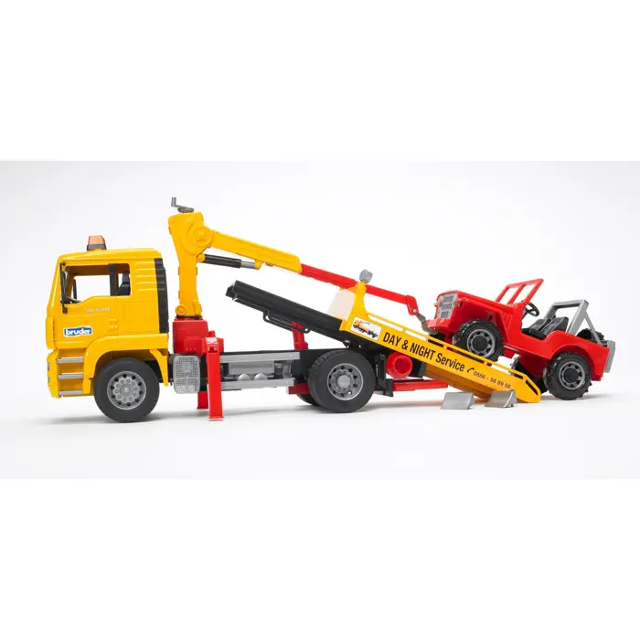 bruder MAN TGA tow truck with all-terrain vehicle
