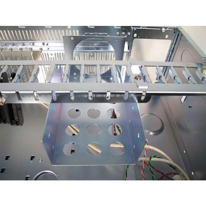 Chieftec 4U UNC-410S-B-U3-OP server case