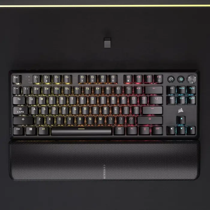 Corsair K70 Core TKL Wireless RGB Gaming-Tastatur, mechanisch, ISO (DE), MLX RED Switch - black-CH-914901E-DE