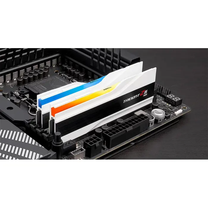 DDR5 32GB PC 6000 CL32 G.Skill KIT (2x16GB) RGB