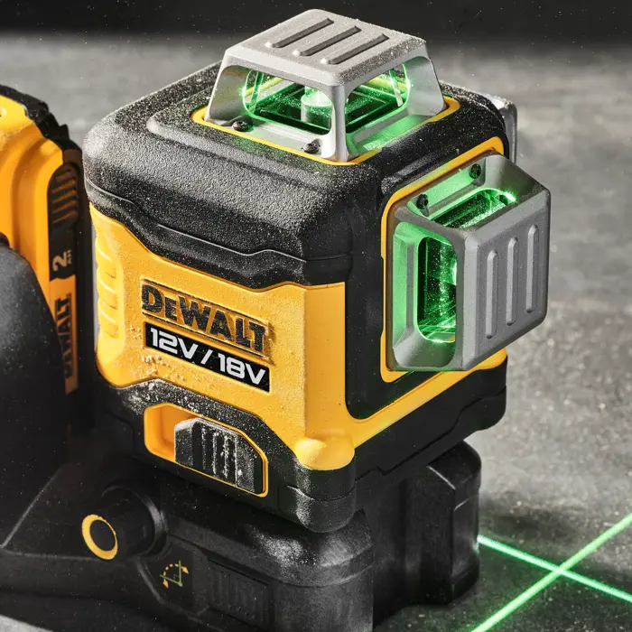 DEWALT battery-powered multi-line laser 3x360° DCE089D1G18-QW, 18 volts, cross line laser (black/yellow, with green laser lines)