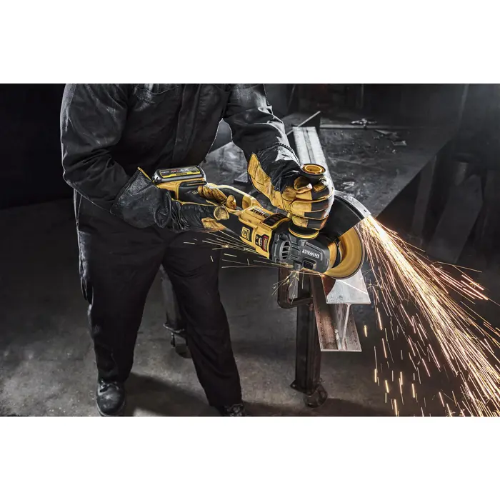 Dewalt cordless angle grinder DCG460NK, 230mm, 54Volt (yellow/black, without battery and charger, in case)