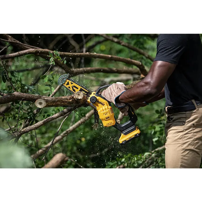 DEWALT Cordless Pruning Saw DCMPS520N, 18 Volt, Electric Chainsaw yellow/black, without battery and charger