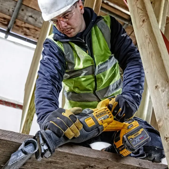 DeWALT DCS389X2-QW reciprocating saw 3000 spm Black, Yellow