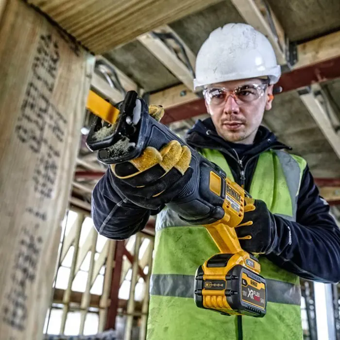 DeWALT DCS389X2-QW reciprocating saw 3000 spm Black, Yellow