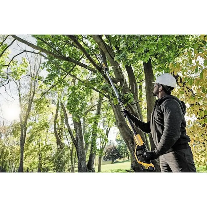 DEWALT POLE SAW 18V 1x5.0Ah 20cm LONG 2-3m DCMPS567P1