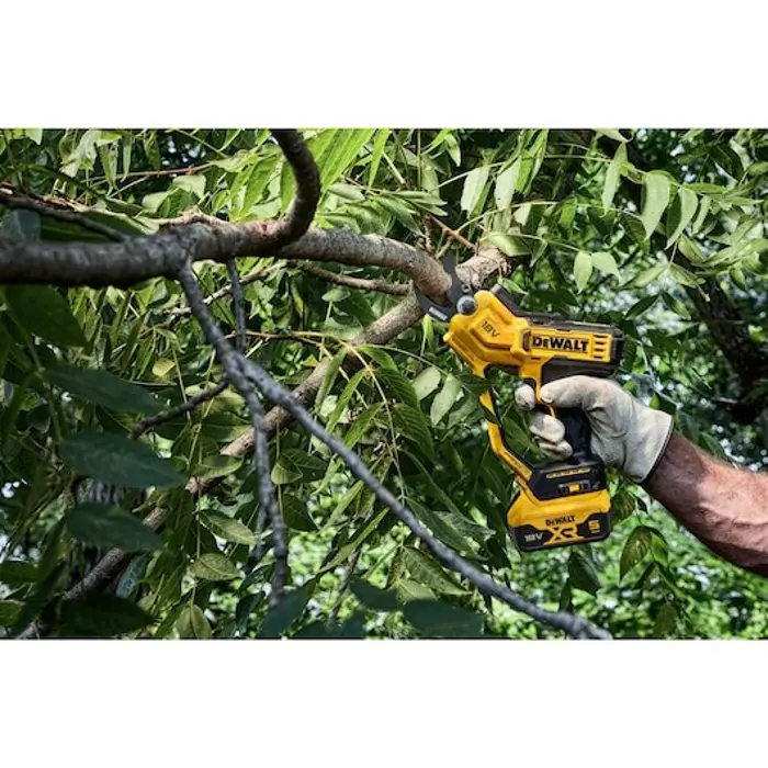 DEWALT SEKATOR 18V 1x5,0Ah DCMPP568P1