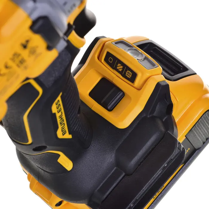 DEWALT WIERTARKO-WKRĘTARKA 18V 90Nm BL 1x1,7Ah POWERSTACK DCD800E1T