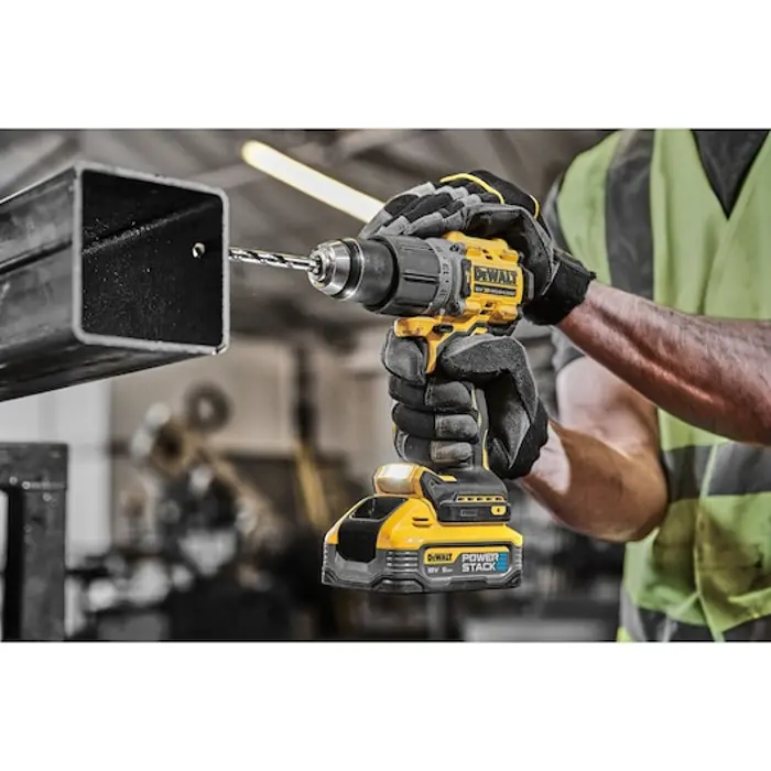 DEWALT WIERTARKO-WKRĘTARKA UDAROWA 18V 90Nm DCD805H2T 2x5,0Ah POWERSTACK
