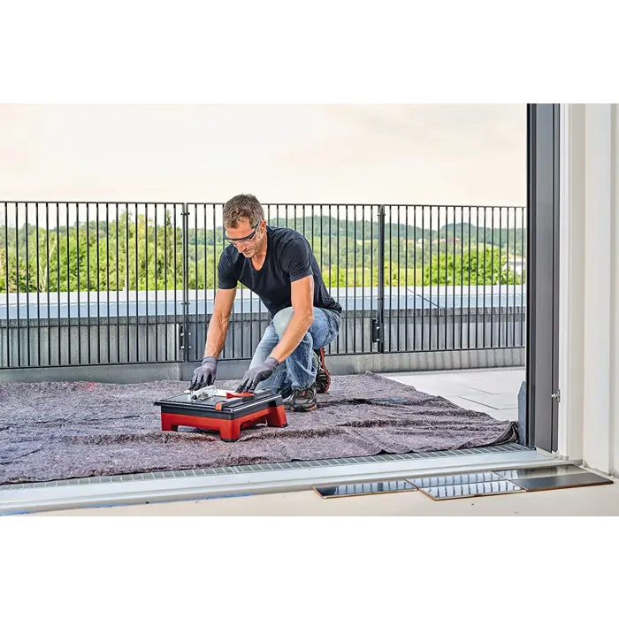 Einhell Cordless tile cutting machine TE-TC 18/115 Li - Solo, 18V, tile cutter (red/black, without battery and charger)