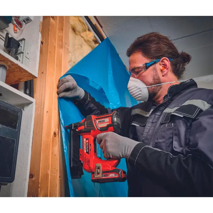 Einhell Professional cordless staple gun FIXETTO 18/38 S, 18 volt, electric staple gun (red/black, without battery and charger)