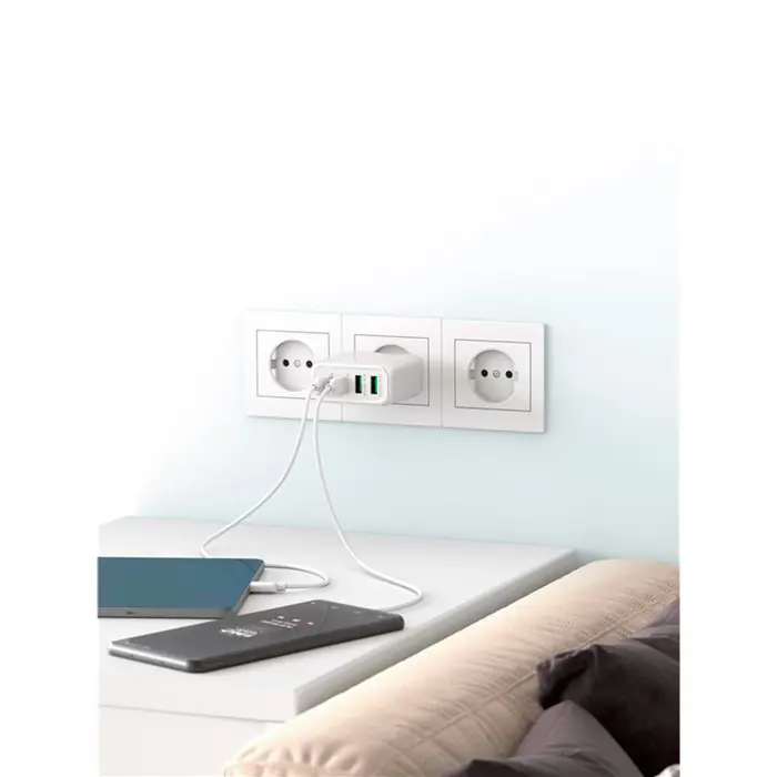 goobay USB-C multiport quick charger, PD, GaN, 68 watts (white, 2x USB-C, 2x USB-A, Power Delivery, QuickCharge)