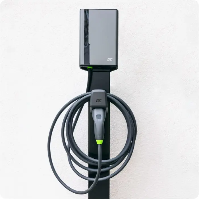 Green Cell GC EVGC021B2275 - Wallbox, 3,6 - 22 KW, 7,5 m, NFC Grey Aluminium Wall Built-in display LED