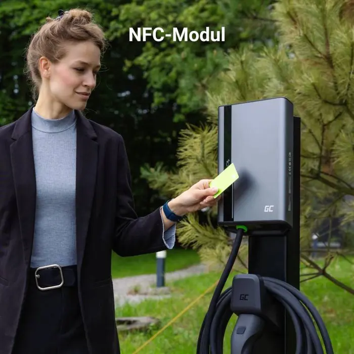 Green Cell GC EVGC021B2275 - Wallbox, 3,6 - 22 KW, 7,5 m, NFC Grey Aluminium Wall Built-in display LED