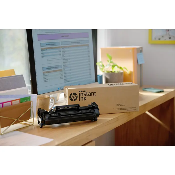 HP Officejet 200 Mobile Printer, Print, Front-facing USB printing