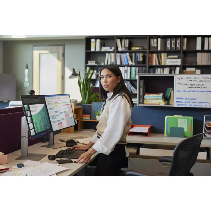 HP Series 7 Pro 24 inch WUXGA USB-C Monitor - 724pu