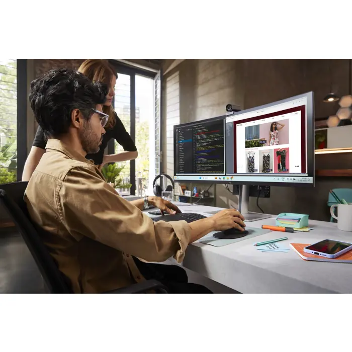 HP Series 7 Pro 37.5 inch WQHD+ Thunderbolt 4 Monitor - 738pu