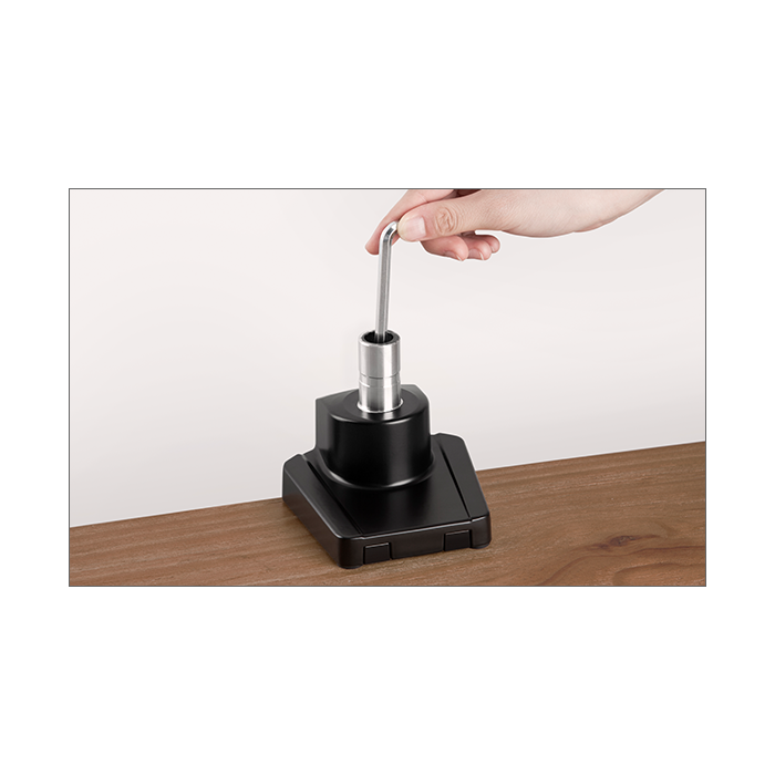 IcyBox single monitor holder up to a diagonal of 32 '' with mounting on the edge of the table