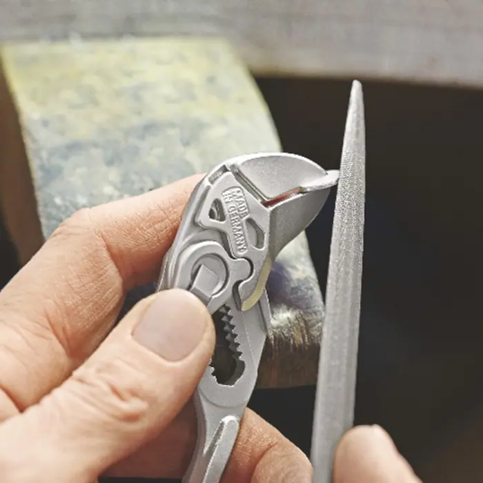 Knipex 86 03 125 pliers wrench