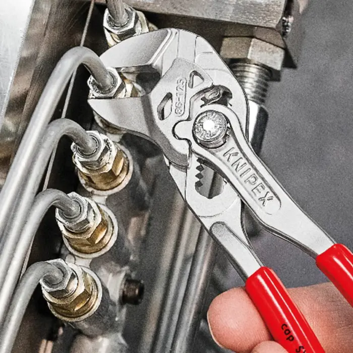 Knipex 86 03 125 pliers wrench