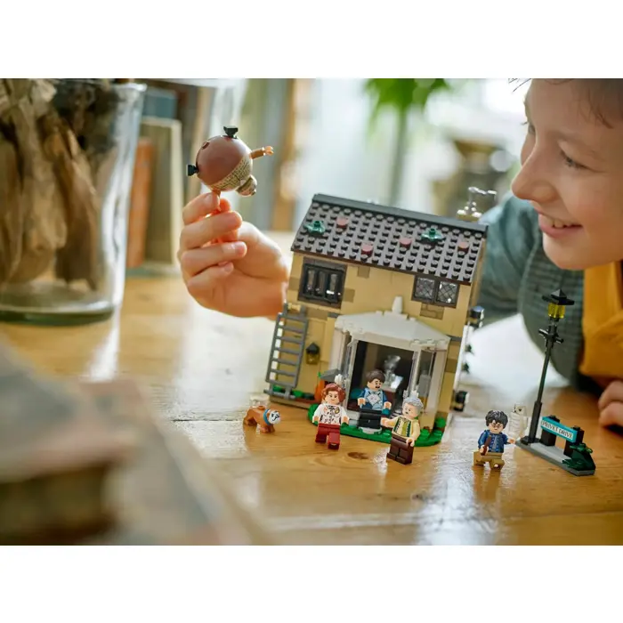 LEGO HARRY POTTER 76451 Privet Drive: Aunt Marge's Visit