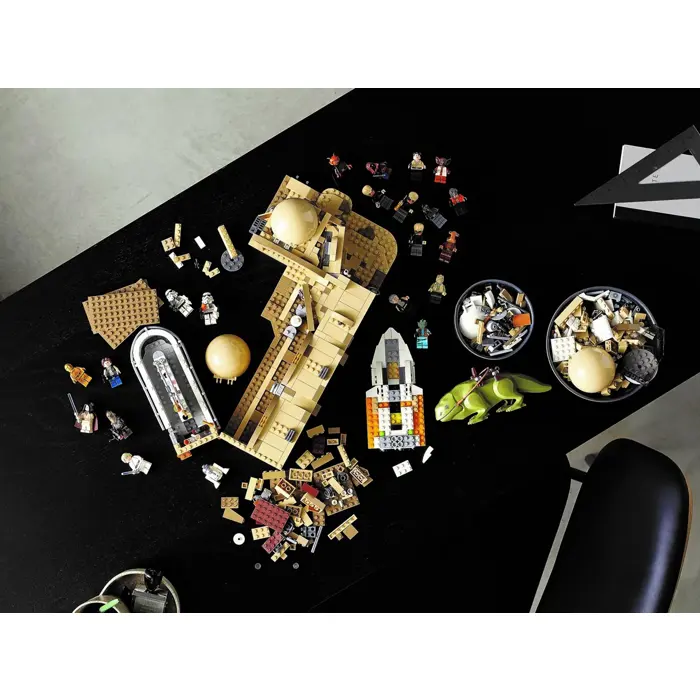 LEGO STAR WARS 75290 MOS EISLEY CANTINA