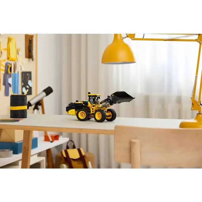 LEGO TECHNIC 42209 Volvo L120 Electric Wheel Loader