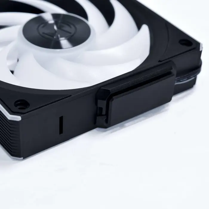 Lian Li UNI FAN CL Wireless Lüfter - 120mm, black-12CL1W1B