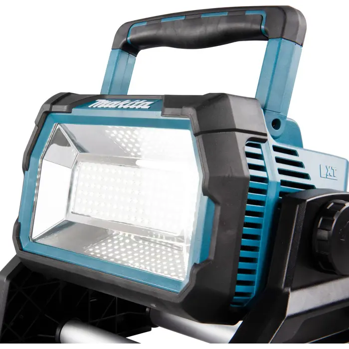 Makita DML809 LED bulb