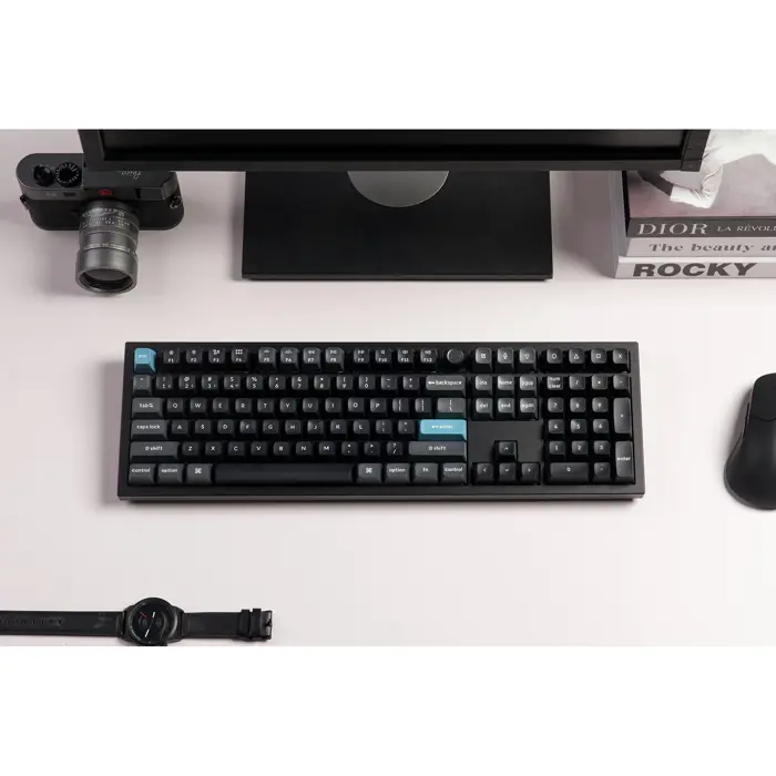 Q6 Ultra 8K (black, DE layout, Keychron Silk POM Red, hot-swap, aluminum frame, RGB)
