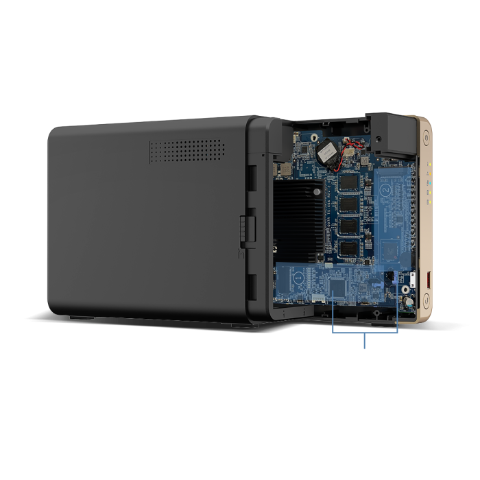 QNAP NAS server for 2 disks, 8GB ram, 2.5GbE network