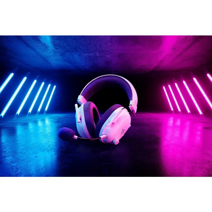 Razer BlackShark V2 Pro Headset Wireless Head-band Gaming Bluetooth White