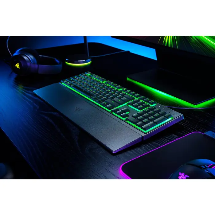 Razer Gaming Keyboard Ornata V3 X RGB LED light, US, Wired, Black, Silent Membrane, Numeric keypad