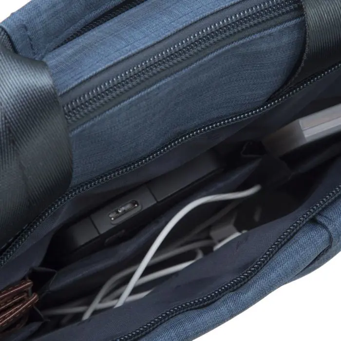 Rivacase blue laptop bag 15.6 "8335