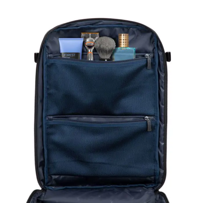 RivaCase ECO laptop backpack 17.3" 8461 black