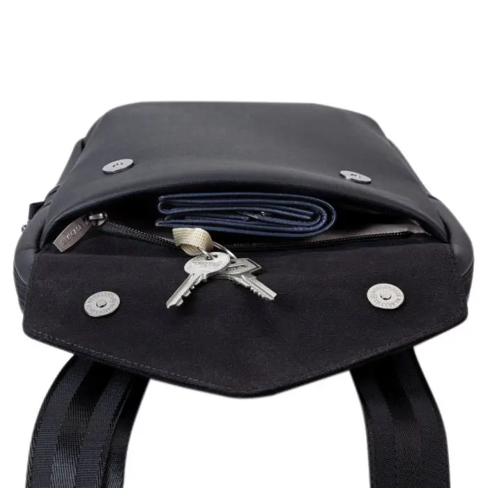 RivaCase tablet bag 11 "black 8511