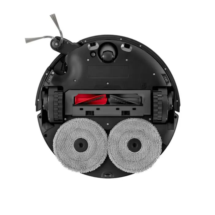 Roborock Saros 20 robotic vacuum cleaner with self-cleaning station