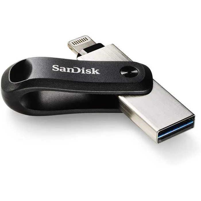 SanDisk iXpand 128GB USB iPhone in iPad