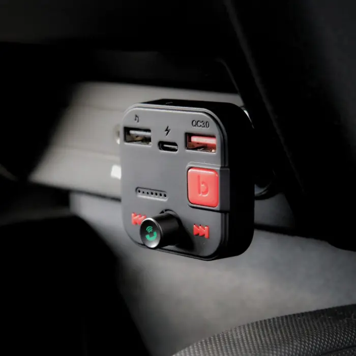 SAVIO FM transmitter, Bluetooth 5.3, QC 3.0 charger, LED display, Bass Boost, TR-15, black