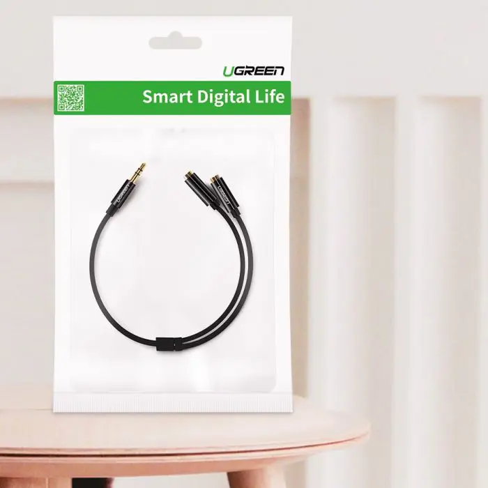 Ugreen adapter 3.5mm (M) to 2x audio (F) black - polybag