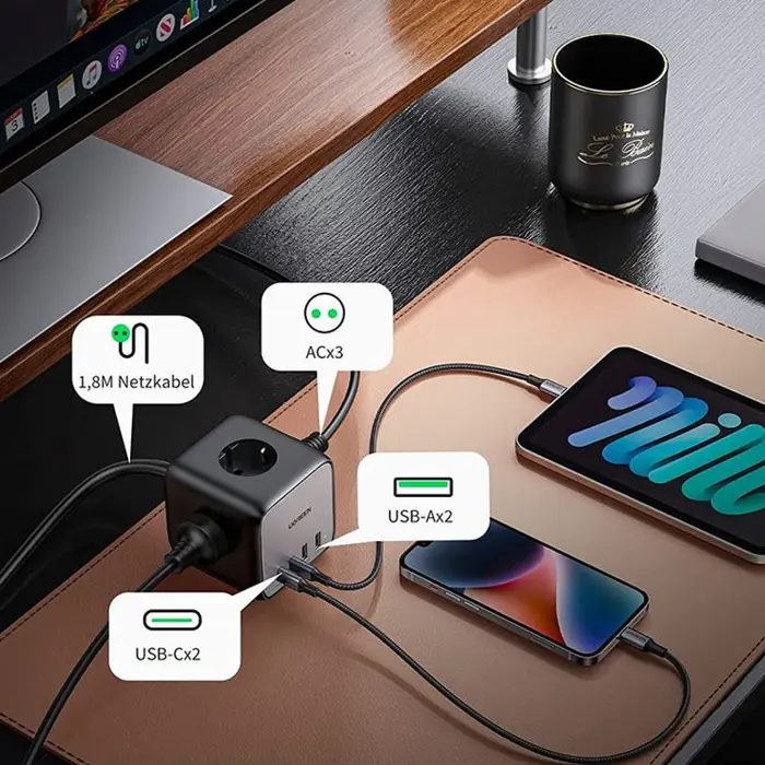 UGREEN DigiNest Cube, 65W, 3x ŠUKO, 2x USB-C, 2x USB-A, 1.8m, crno sivi