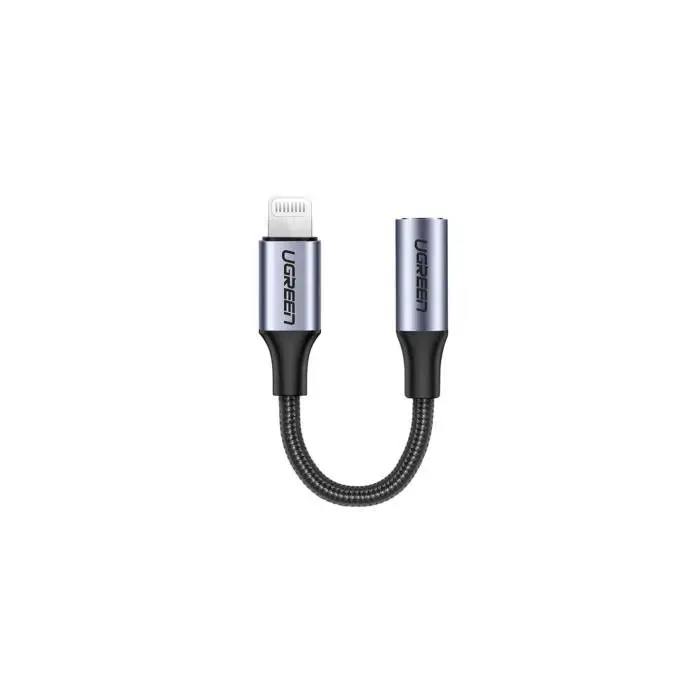 Ugreen Lightning adapter in 3.5mm audio box