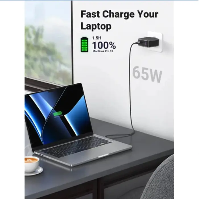 UGREEN zidni punjač 65W, 1xUSB-A, 3xUSB-C, GaN II Tech, QC4.0+, PD3.0, crni