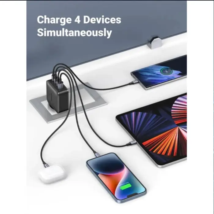 UGREEN zidni punjač 65W, 1xUSB-A, 3xUSB-C, GaN II Tech, QC4.0+, PD3.0, crni