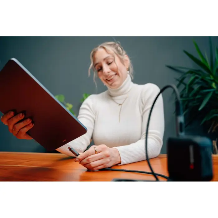 Verbatim Sync & Charge kabel USB-C na USB-C 240W 40 Gbps zaslon 120 cm