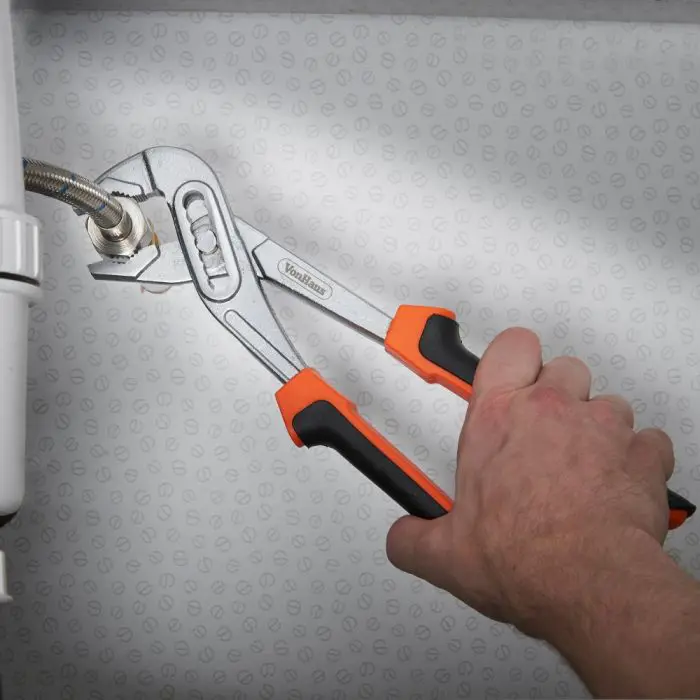 VonHaus 256-piece hand tool set