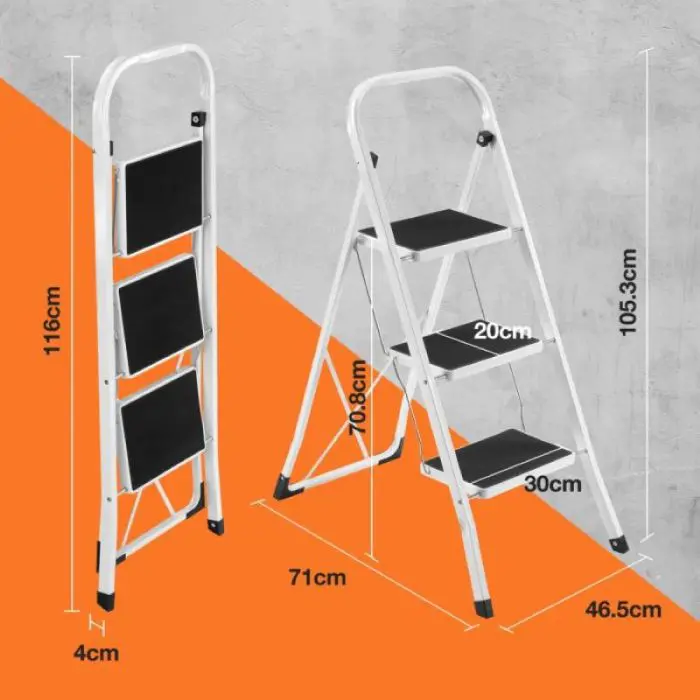 VonHaus 3 shelf steel ladder