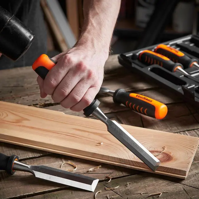 VonHaus 8-piece woodworking chisel set