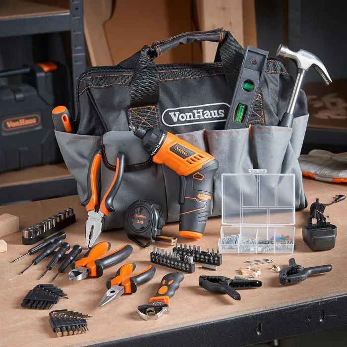VonHaus 94 Piece Hand Tools and Screwdrivers